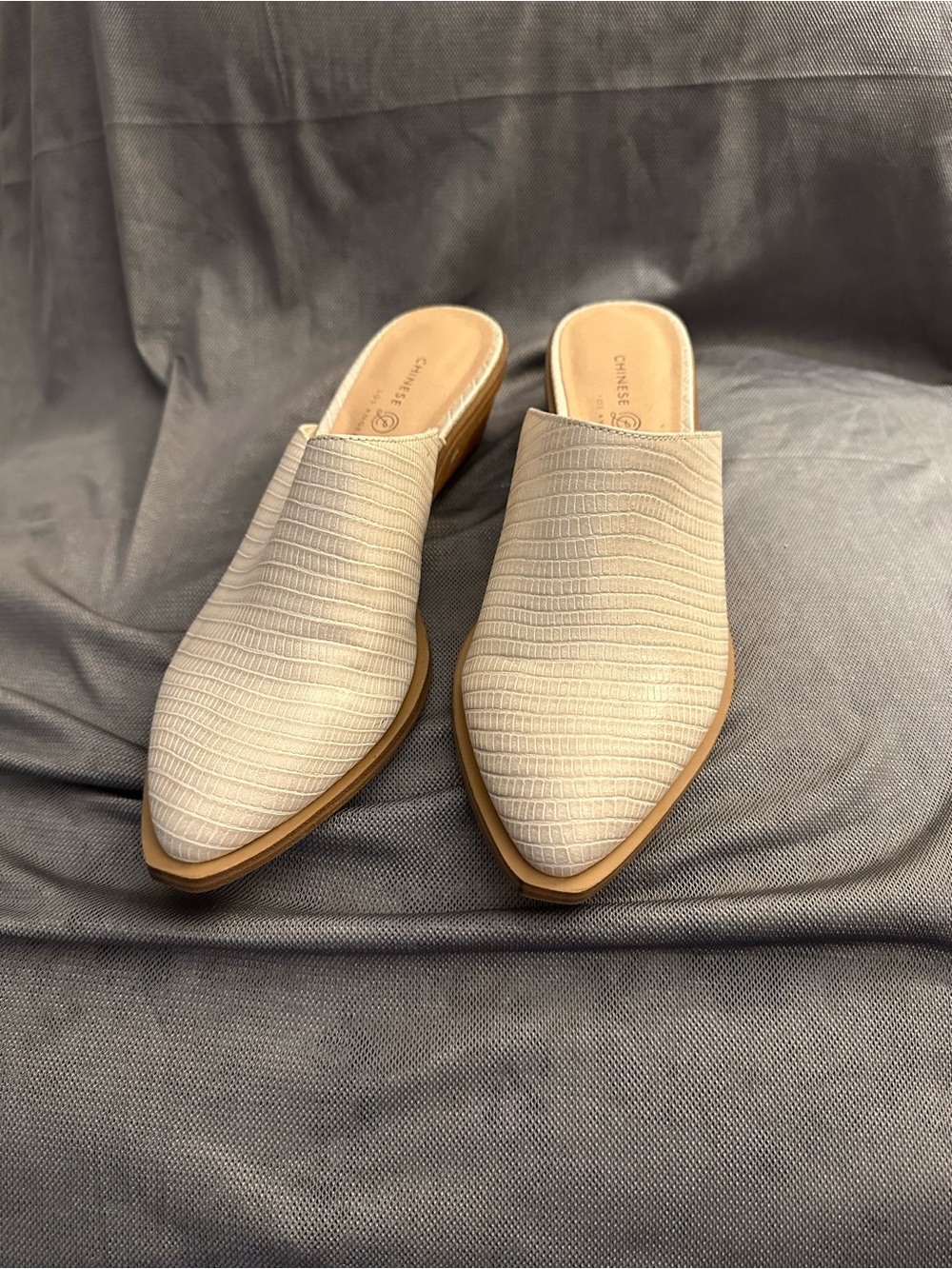 Chinese Laundry Cream Textured Pointed Mules with Tan Trim